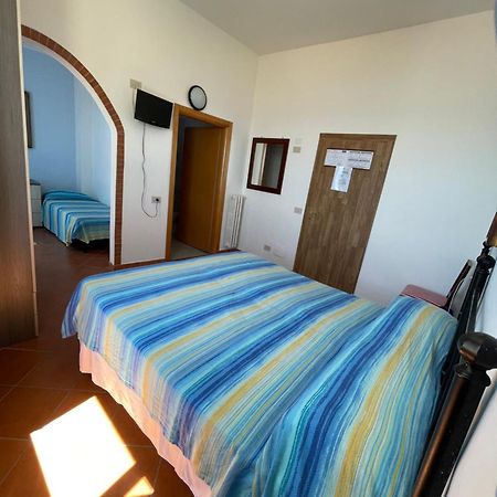 Hotel Eden Follonica Kültér fotó